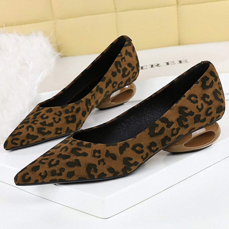 BIGTREE Shoes Low Heeled Women - Shoe Tree 评论和价格